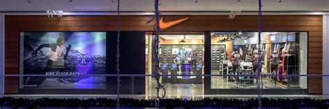 Nike Store Akasya (Partnered). İSTANBUL, TUR. Nike.com.